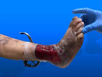 Imagen que contiene azul, natación, hombre, agua

El contenido generado por IA puede ser incorrecto.